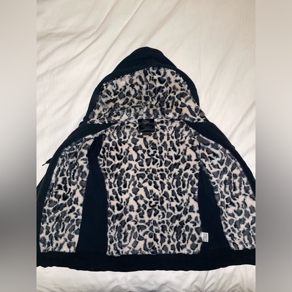 Fox Rider Company - Picture 5 of 11